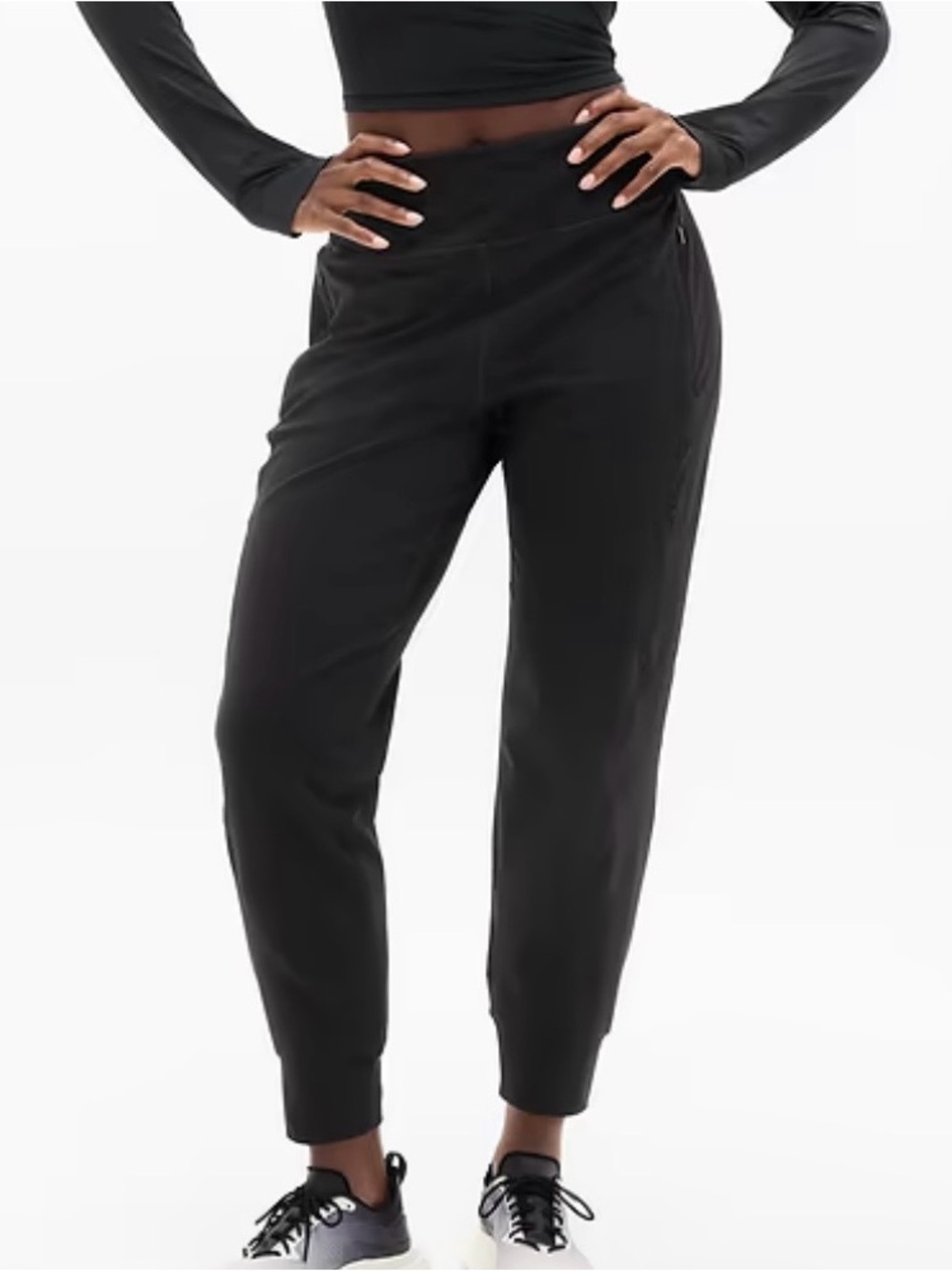 Athleta Rainier Mid Rise Jogger Women's size XS Color: Black Athleisure